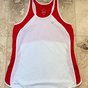 SOLD Women’s NIKE Workout Tank